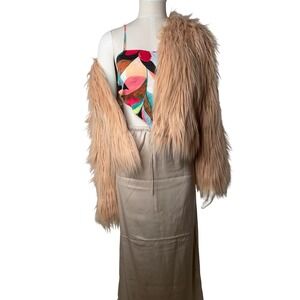 Forever 21 Abstract Print Halter Neck Crop Top Size M